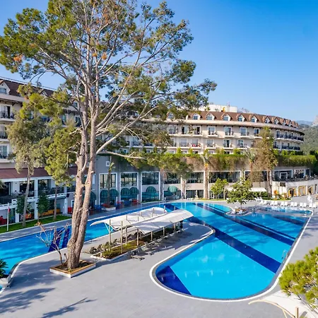 Gravel Select - Ultra Hotel 5*