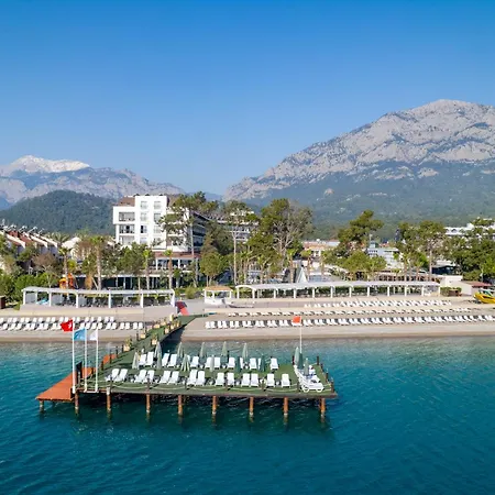 Gravel Select - Ultra Hotel 5*